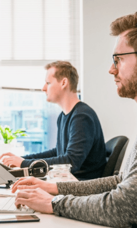 Surveyors monitoring survey progress in real-time